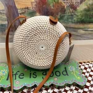 Round Woven White and Tan Crossbody Bag